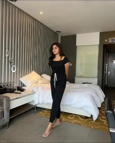 Call Girls Service in Uguem